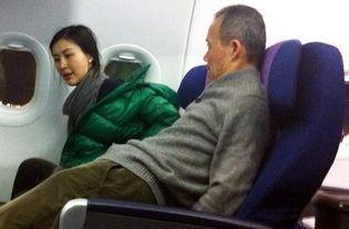 王石与田朴珺的对话吃瓜,一场吃瓜群众的狂欢盛宴