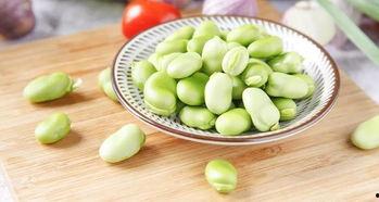 小孩吃瓢瓜,小孩欢乐吃瓢瓜