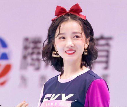 穿成七零小辣椒，反手拿捏极品,辣妈逆袭，手握极品，笑傲风云